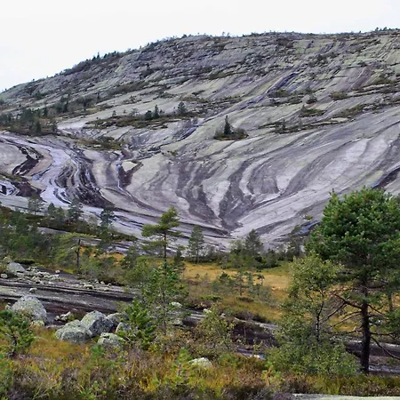 公寓 Newly Renovated Gautefall *